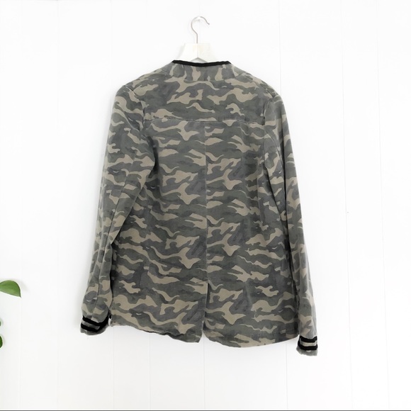 One Teaspoon | Magnolia Camo Military Blazer - Picture 4 of 5